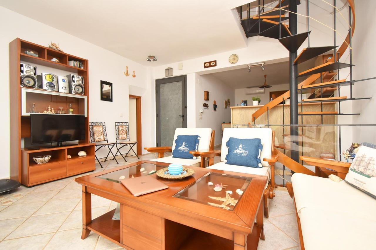 Olia Sea View Shared Pool Villa, เนอาโฟเกีย ภายนอก รูปภาพ